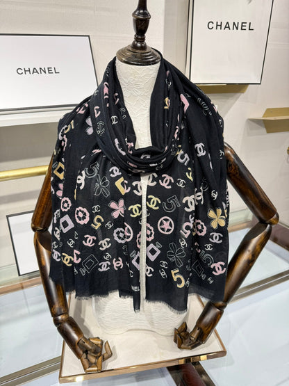 CHANEL 25S SCARF 200 IN CASHMERE 706597