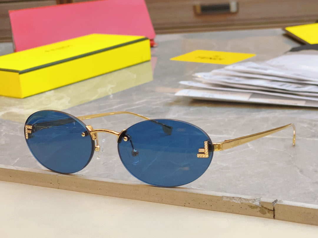 FENDI FIRST CRYSTAL OVAL FRAME SUNGLASSES FE4075US IN METAL