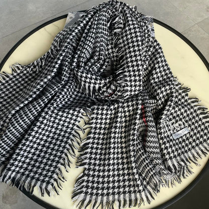 DIOR HOUNDSTOOTH SCARF 200 CM IN BLACK MIX WHITE WOOL 399969