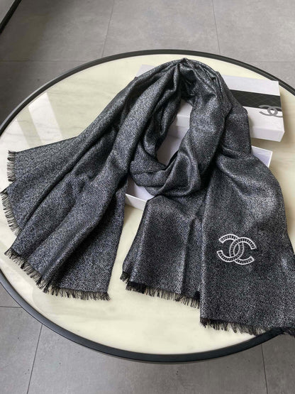 CHANEL SCARF 210 CM IN BLACK CASHMERE  402208