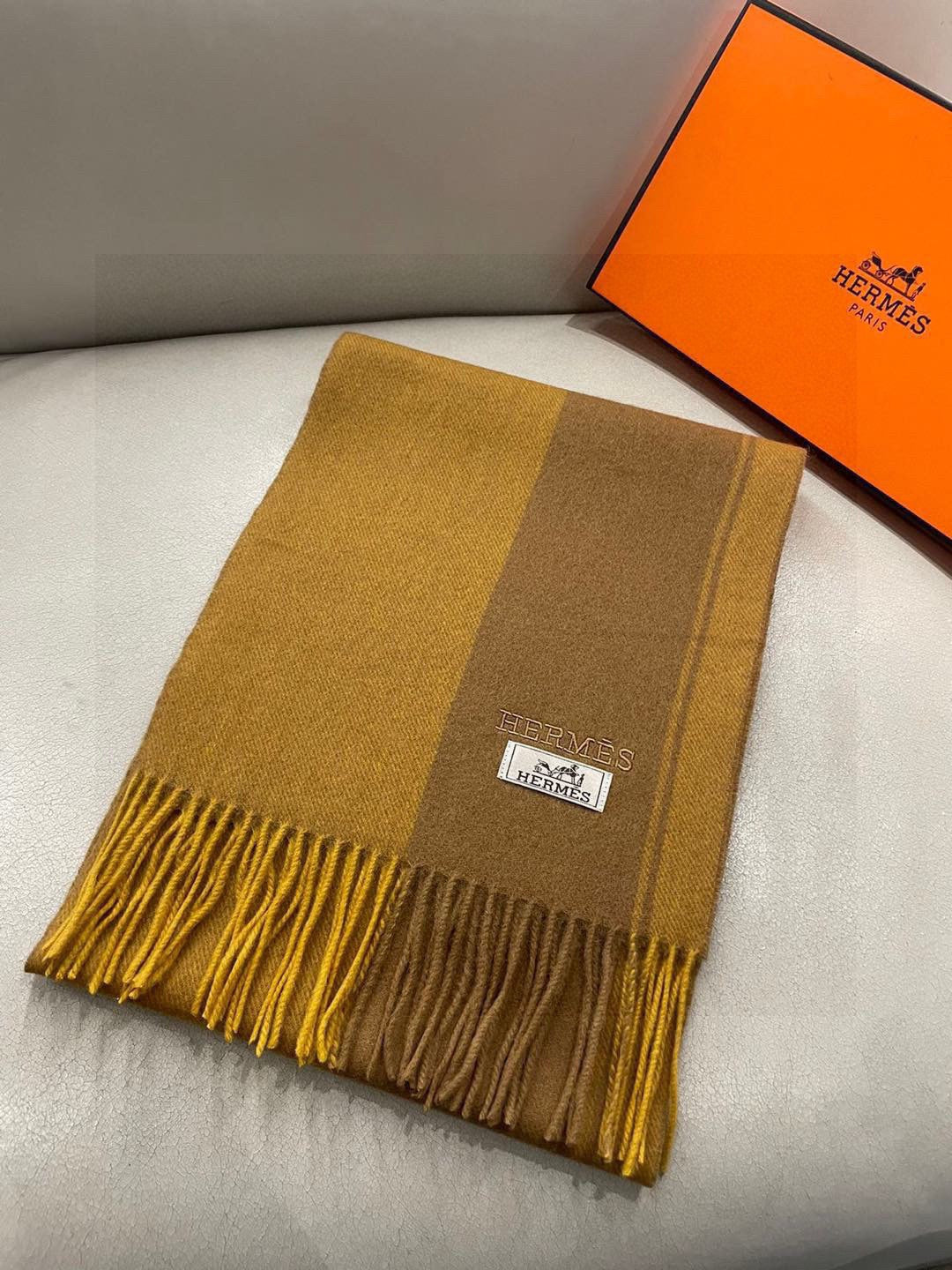 HERMES HERMES 25S SCARF 180 IN CASERE 989575