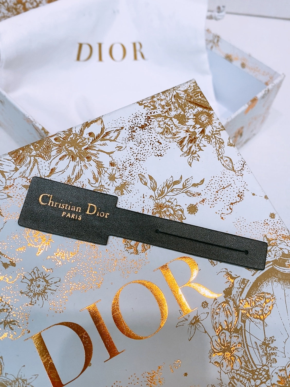DIOR 25S BELT 20 MM IN LIGHT BLUE GREY CALFSKIN 572897