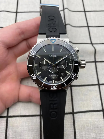 Oris Aquis Black Rubber