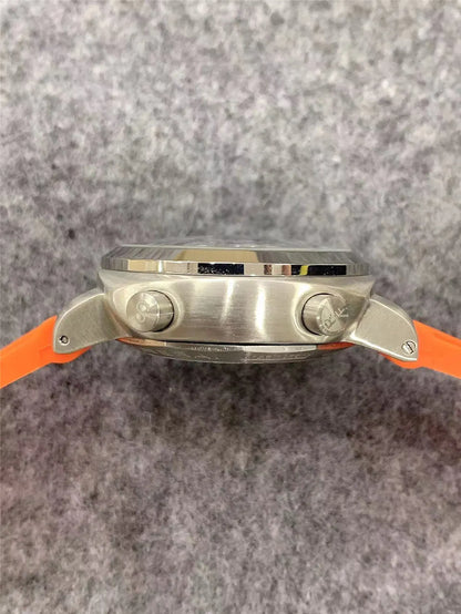 Panerai Orange Rubber Americas Cup - Hình 4