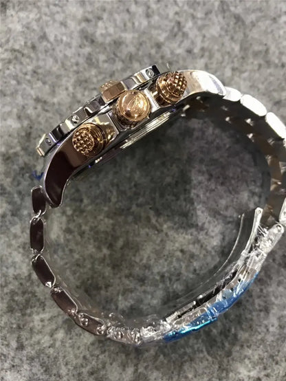 Breitling Two-Tone Chronomat - Hình 5