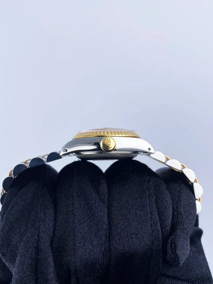 Rolex Datejust Yellow Diamond Dial - Hình 4