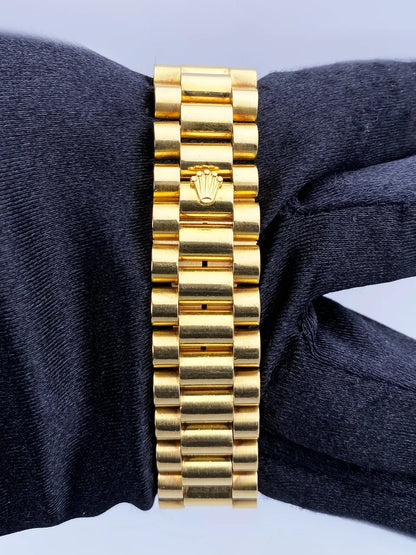 day Rolex Gold Diamond Champagne - Hình 9