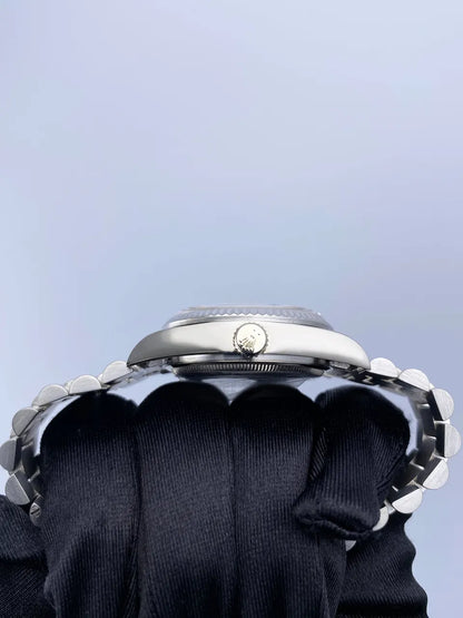 Rolex Day-Date Silver Diamond dial - Hình 3