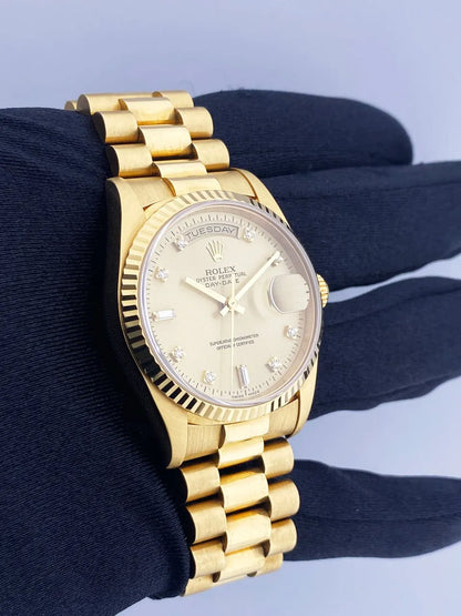 Rolex Day-Date Gold Diamond - Hình 11