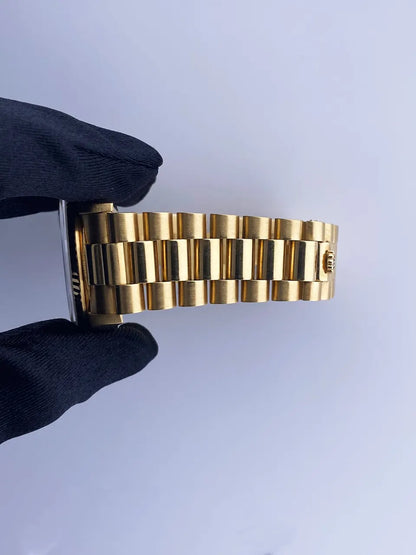 Rolex Day-Date Gold Diamond - Hình 7