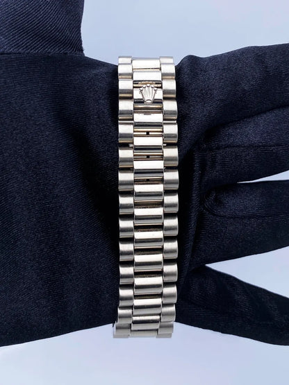 Platinum Day-Date Diamond - Hình 6