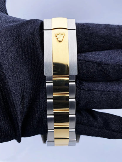 Rolex Sky-Dweller Two-Tone - Hình 4