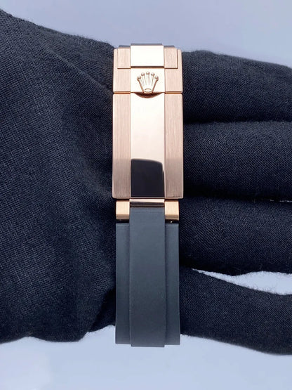 Rolex Rose Gold Rubber yacht - Hình 7
