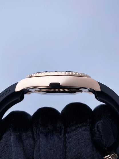 Rolex Rose Gold Watch - Hình 6