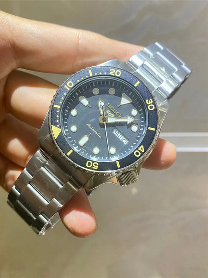 Seiko 5 Black Yellow - Hình 6