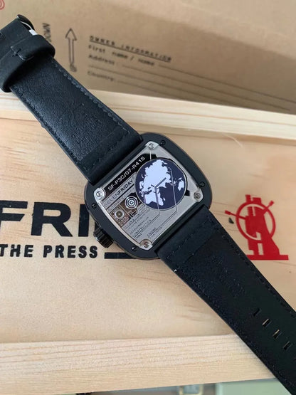 SevenFriday P3C/07 Watch - Hình 3