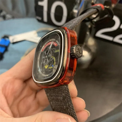 SevenFriday Red Chamber Watch - Hình 6